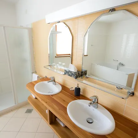 Boka Hotel 3*